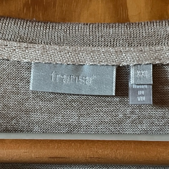 🌼 FRANSA Shirt Tail Lightweight Top - Picture 7 of 9